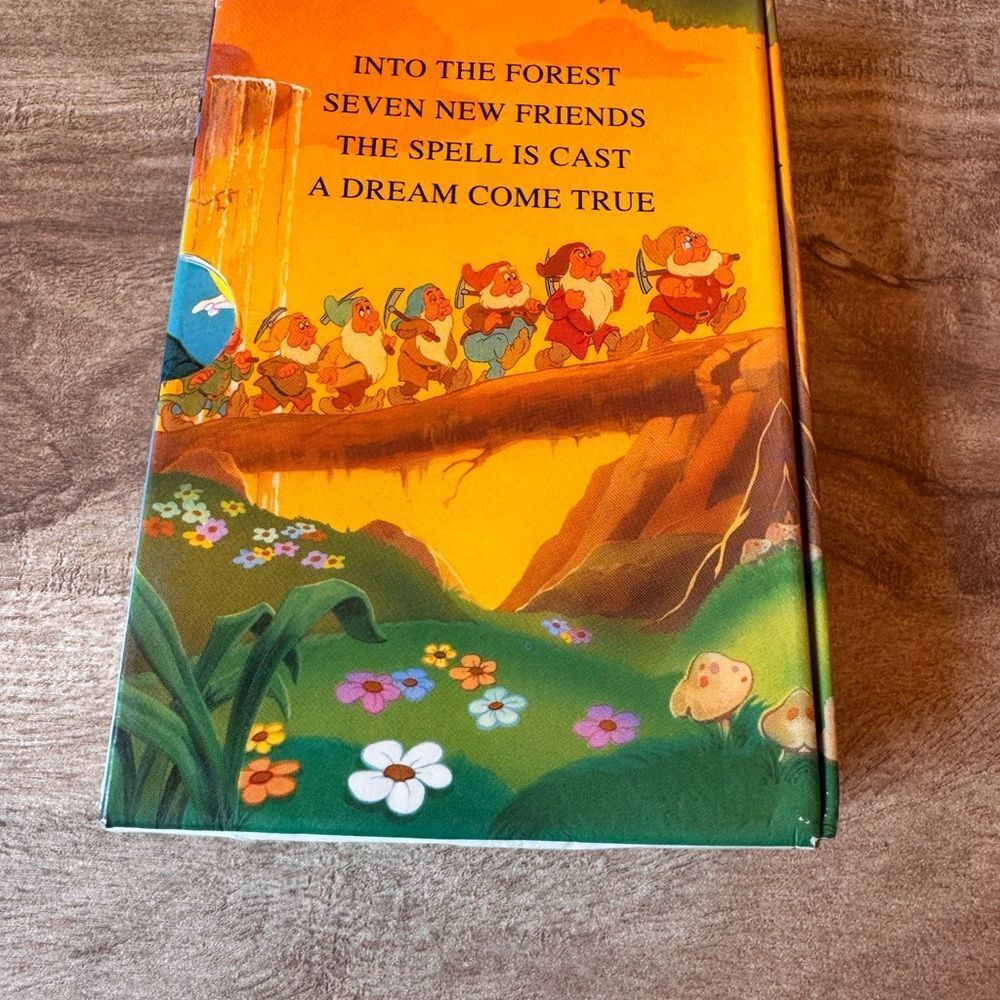 Snow White and the Seven Dwarfs Little Library Board Books Vintage 1993 - Picture 3 of 7
